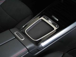 Mercedes-Benz GLA GLA200d Progressive