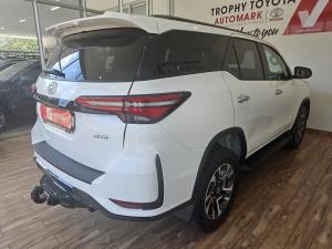 Toyota Fortuner 2.4GD-6 4x4 - Image 2