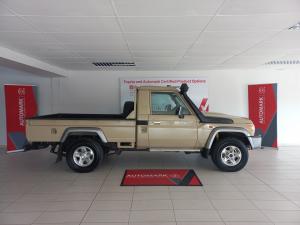 Toyota Land Cruiser 79 4.5D-4D LX V8 single cab - Image 3