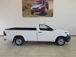 Toyota Hilux 2.0 single cab S (aircon) - Image 3