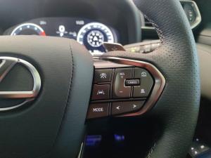 Lexus LX 700h F Sport - Image 12