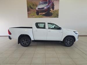Toyota Hilux 2.4GD-6 double cab Raider auto - Image 3