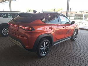 Toyota Starlet Cross 1.5 XR manual - Image 2