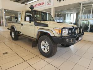 Toyota Land Cruiser 79 4.5D-4D LX V8 single cab - Image 1