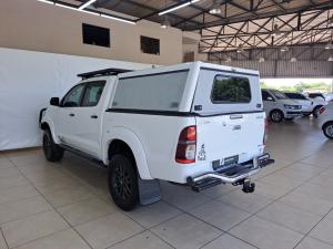 Toyota Hilux 3.0D-4D double cab 4x4 Raider Legend 45 - Image 12