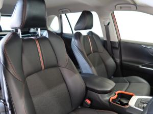 Toyota RAV4 2.5 Hybrid GX-R E-Four - Image 17
