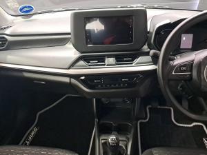 Suzuki Swift 1.2 GL+ manual - Image 12