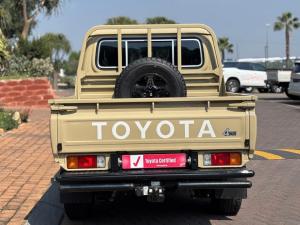 Toyota Land Cruiser 79 2.8GD-6 double cab - Image 5