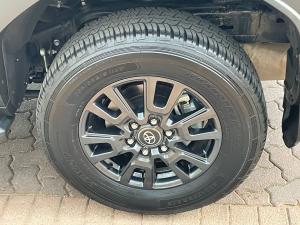 Toyota Land Cruiser Prado 2.8GD TX - Image 11