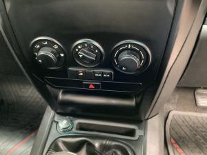 Mahindra Pik Up 2.2CRDe single cab dropside S4 - Image 11