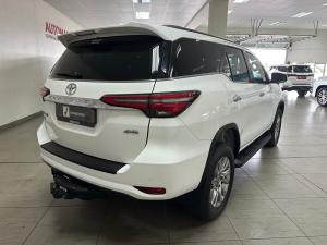 Toyota Fortuner 2.8GD-6 4x4 VX - Image 2