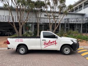 Toyota Hilux 2.4GD single cab S (aircon) - Image 3
