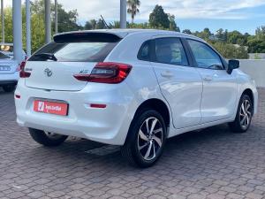 Toyota Starlet 1.5 XS auto - Image 2