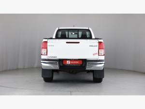 Toyota Hilux 2.4GD-6 single cab Raider manual - Image 5