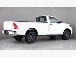 Toyota Hilux 2.4GD-6 single cab Raider manual - Image 2