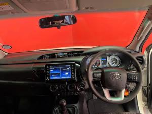 Toyota Hilux 2.4 GD-6 Raider 4X4D/C - Image 6