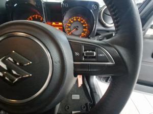 Suzuki Jimny 1.5 GLX automatic - Image 8