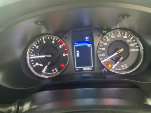 Toyota Hilux 2.4 GD-6 RB Raider automaticD/C - Image 8