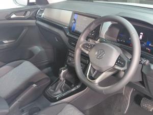 Volkswagen T-CROSS 1.0 TSI Life DSG - Image 8