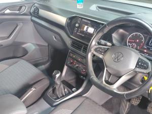 Volkswagen T-CROSS 1.0 TSI Comfortline - Image 8