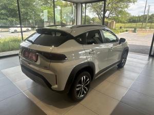 Toyota Starlet Cross 1.5XR - Image 2