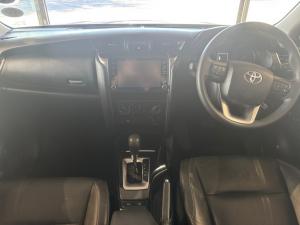Toyota Fortuner 2.4GD-6 4X4 automatic - Image 6