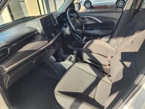 Suzuki Swift 1.2 GL - Image 7