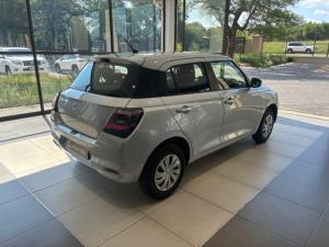 Suzuki Swift 1.2 GL - Image 2