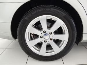 Mercedes-Benz C-Class C180CGI BlueEfficiency Classic Touchshift - Image 13