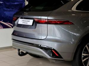 Jaguar F-Pace D200 AWD R-Dynamic SE - Image 22