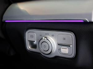 Mercedes-Benz GLE GLE300d 4Matic - Image 28