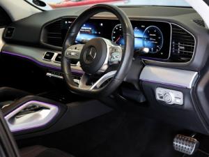 Mercedes-Benz GLE GLE300d 4Matic - Image 32