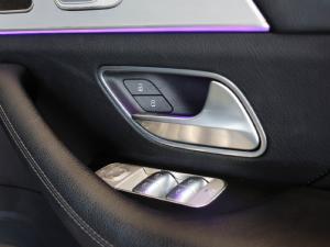 Mercedes-Benz GLE GLE300d 4Matic - Image 34