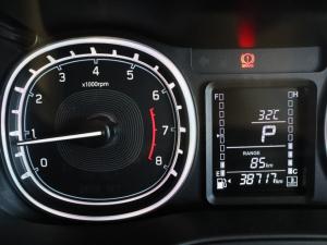 Suzuki Vitara Brezza 1.5 GLX auto - Image 11