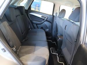 Suzuki Vitara Brezza 1.5 GLX auto - Image 4