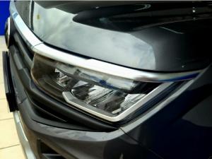 Volkswagen Amarok 2.0TDI double cab Life auto - Image 19