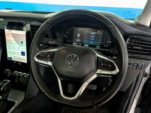 Volkswagen Amarok 2.0TDI double cab Life auto - Image 9