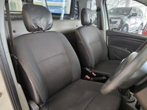 Nissan NP200 1.6i safety pack (aircon) - Image 10