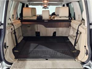 Land Rover Discovery 4 SDV6 HSE - Image 9