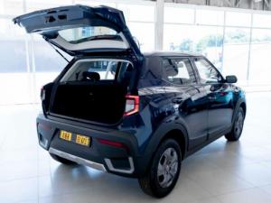 Mahindra XUV 3XO 1.2T MX3 manual - Image 3