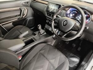 Renault Kiger 1.0 Zen manual - Image 15