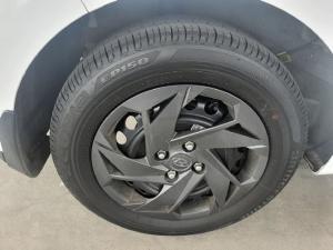 Hyundai i20 1.2 Motion - Image 13