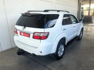 Toyota Fortuner 3.0D-4D auto - Image 4