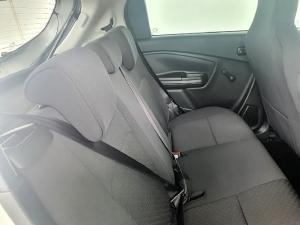 Toyota Vitz 1.0 - Image 8