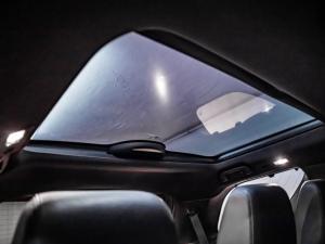 Land Rover Discovery HSE Luxury Td6 - Image 10