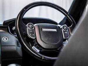 Land Rover Discovery HSE Luxury Td6 - Image 11
