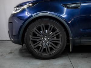 Land Rover Discovery HSE Luxury Td6 - Image 5