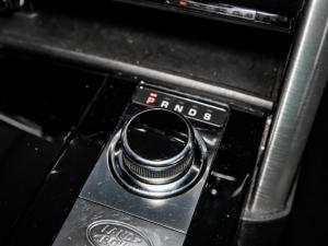 Land Rover Discovery HSE Luxury Td6 - Image 7