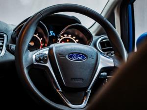 Ford Fiesta 5-door 1.0T Titanium - Image 15