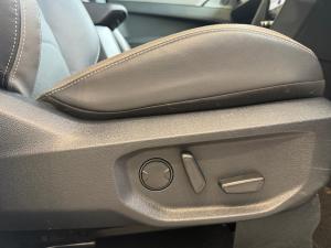 Volkswagen Amarok 3.0TDI V6 double cab Aventura 4Motion - Image 15